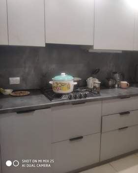 2-к квартира, вторичка, 58м2, 1/1 этаж