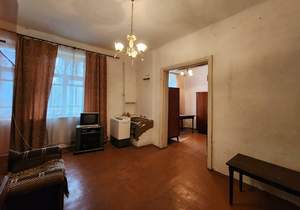 2-к квартира, вторичка, 43м2, 1/1 этаж