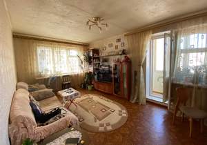 3-к квартира, вторичка, 72м2, 8/9 этаж