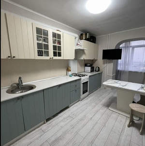 3-к квартира, вторичка, 76м2, 9/10 этаж