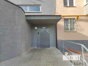 3-к квартира, вторичка, 64м2, 1/9 этаж