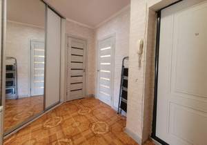 1-к квартира, вторичка, 62м2, 3/5 этаж