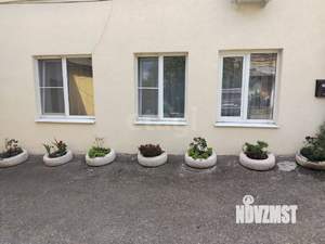 2-к квартира, вторичка, 76м2, 1/1 этаж