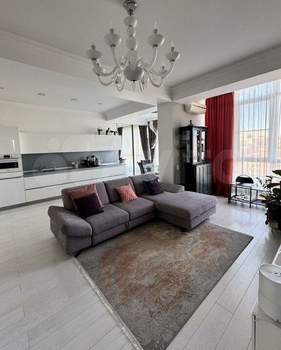 2-к квартира, вторичка, 74м2, 4/10 этаж