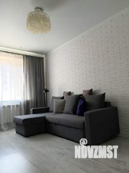 2-к квартира, вторичка, 51м2, 11/18 этаж