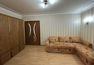 3-к квартира, вторичка, 74м2, 2/9 этаж