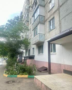 3-к квартира, вторичка, 65м2, 1/9 этаж