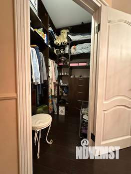 2-к квартира, вторичка, 67м2, 10/10 этаж