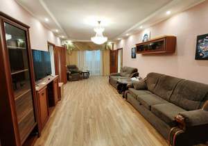 4-к квартира, вторичка, 82м2, 2/2 этаж