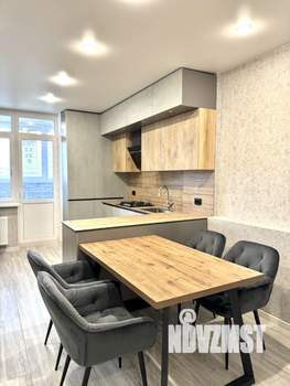 2-к квартира, вторичка, 64м2, 9/17 этаж