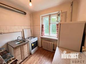 2-к квартира, вторичка, 43м2, 1/4 этаж