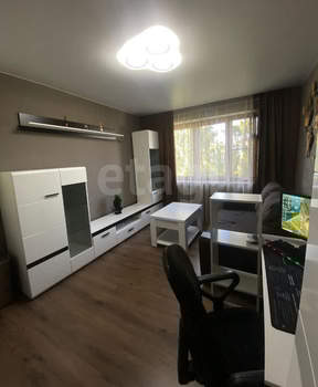 1-к квартира, вторичка, 13м2, 5/5 этаж