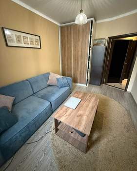 2-к квартира, вторичка, 70м2, 2/5 этаж