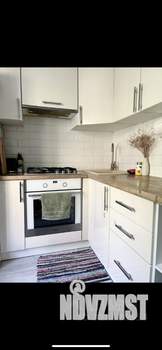 2-к квартира, вторичка, 36м2, 1/5 этаж