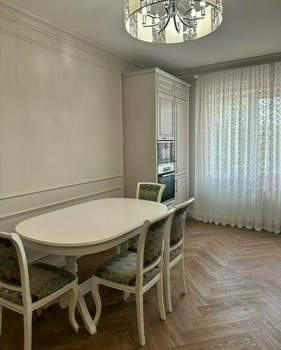 3-к квартира, вторичка, 116м2, 4/10 этаж