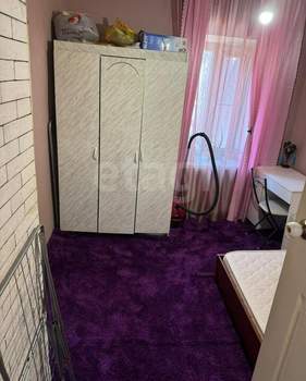 3-к квартира, вторичка, 60м2, 1/1 этаж