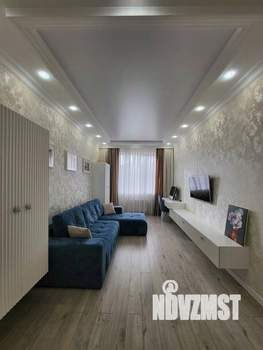 2-к квартира, вторичка, 63м2, 9/16 этаж