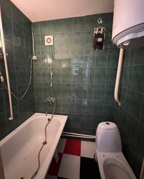 2-к квартира, вторичка, 41м2, 1/1 этаж