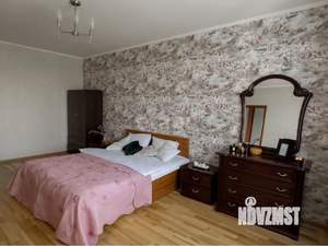 4-к квартира, вторичка, 140м2, 8/10 этаж
