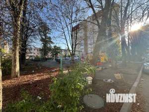 3-к квартира, вторичка, 57м2, 1/4 этаж
