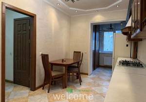 4-к квартира, вторичка, 98м2, 4/12 этаж