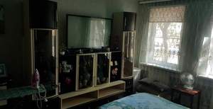 3-к квартира, вторичка, 65м2, 1/1 этаж