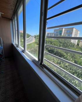 3-к квартира, вторичка, 65м2, 4/5 этаж