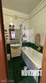 2-к квартира, вторичка, 63м2, 2/4 этаж