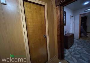 4-к квартира, вторичка, 78м2, 1/9 этаж