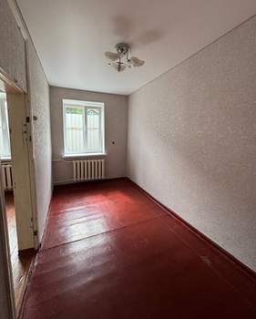 2-к квартира, вторичка, 41м2, 1/1 этаж