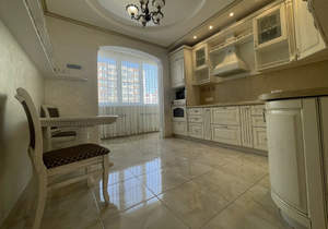 2-к квартира, вторичка, 75м2, 11/16 этаж