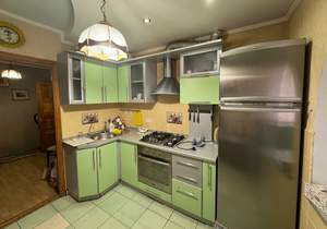 4-к квартира, вторичка, 95м2, 8/10 этаж