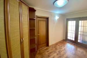2-к квартира, вторичка, 72м2, 6/6 этаж