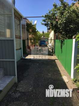 4-к квартира, вторичка, 79м2, 1/1 этаж