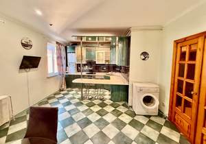 4-к квартира, вторичка, 138м2, 5/6 этаж