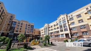 2-к квартира, вторичка, 60м2, 1/9 этаж