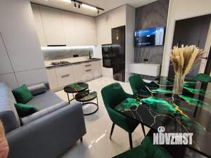 2-к квартира, вторичка, 58м2, 11/18 этаж