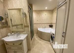 2-к квартира, вторичка, 65м2, 15/19 этаж