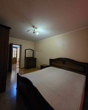 4-к квартира, вторичка, 83м2, 1/12 этаж