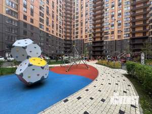 3-к квартира, вторичка, 78м2, 1/18 этаж