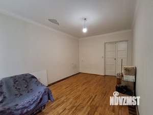 2-к квартира, вторичка, 56м2, 1/4 этаж