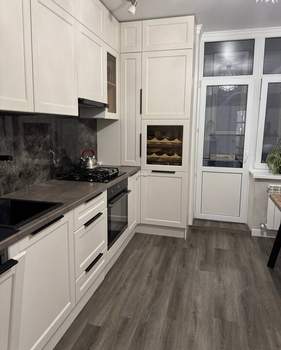 2-к квартира, вторичка, 63м2, 9/19 этаж