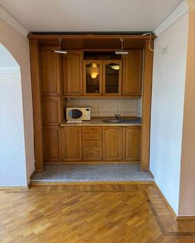 3-к квартира, вторичка, 100м2, 3/9 этаж