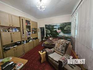 4-к квартира, вторичка, 93м2, 1/1 этаж