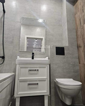 2-к квартира, вторичка, 68м2, 9/9 этаж