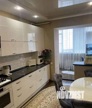 2-к квартира, вторичка, 60м2, 4/10 этаж