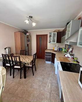 3-к квартира, вторичка, 82м2, 2/12 этаж