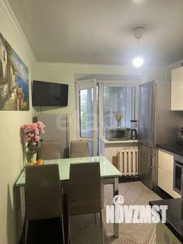 3-к квартира, вторичка, 74м2, 3/5 этаж