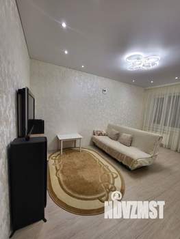 3-к квартира, вторичка, 98м2, 8/10 этаж