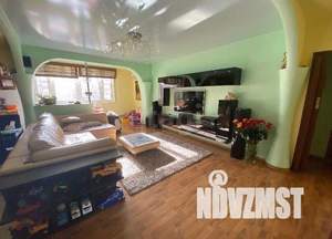 3-к квартира, вторичка, 77м2, 8/10 этаж